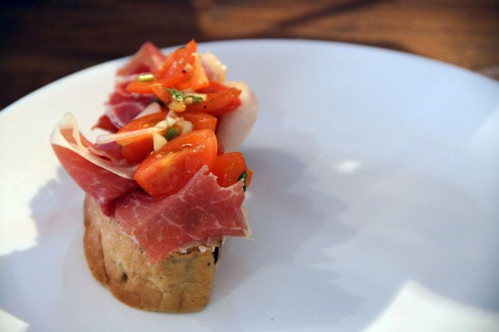 Olive Spread Bread with Iberico Ham, Cherry Tomato Salsa